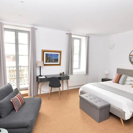 Les Tourelles Guest house