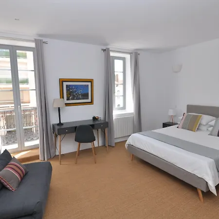 Guest house Les Tourelles 4*
