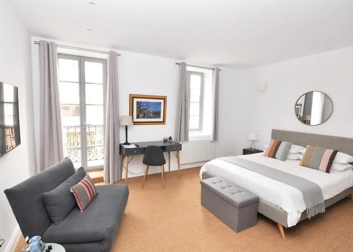 Les Tourelles Гостевой дом