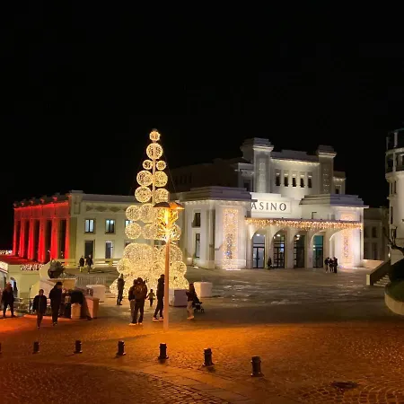 Gasthuis Les Tourelles 3*