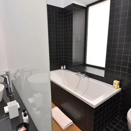 Les Tourelles Konukevi