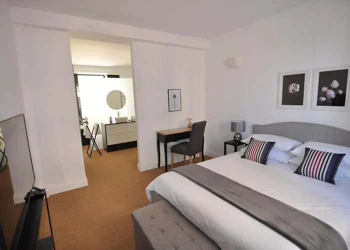 Affittacamere Les Tourelles 3*